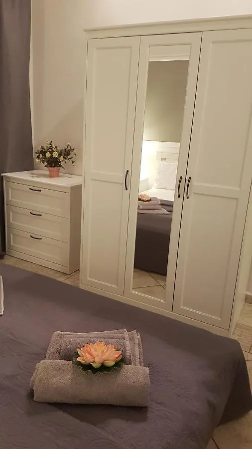 דירות בארי Residenza Trevisani 0*,  איטליה